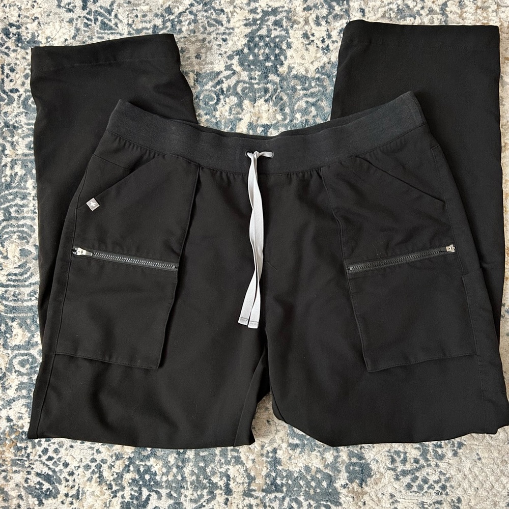 FIGS scrub pants